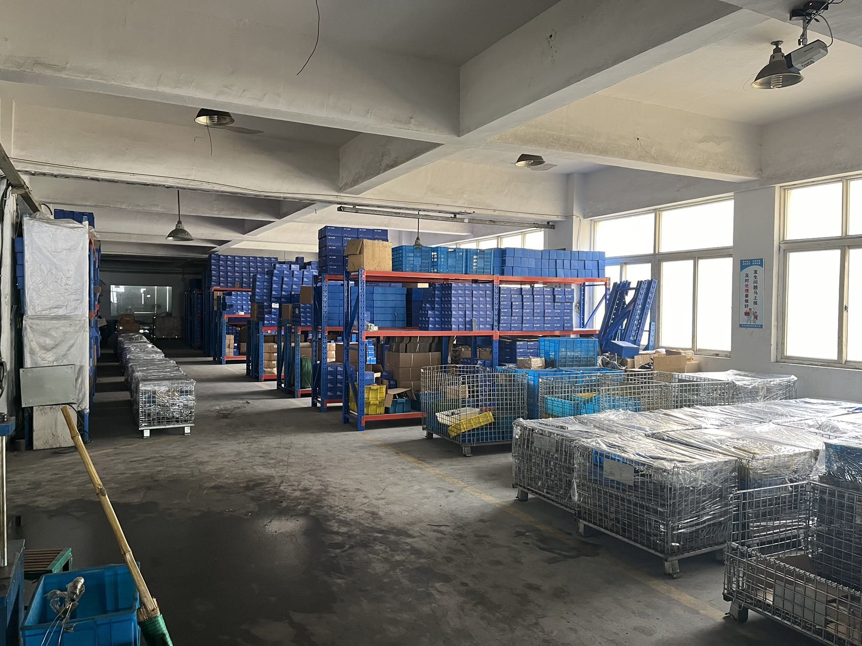 Taizhou Lanqing Oil Pump Co.,Ltd ligne de production en usine