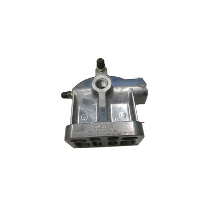 Tête de filtre diesel 1677527 3964790 Pour les pièces détachées de camions BUS B10/12