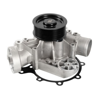 La pompe à eau du moteur Volvo 20834409 pour TAD560VE TAD561VE TAD762VE TAD765VE